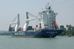 Thumbnail Image for Beluga Revolution oncontextmenu=