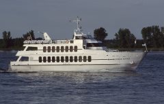 Thumbnail Image for Famille Dufour