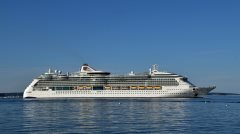 Thumbnail Image for Serenade of the Seas oncontextmenu=