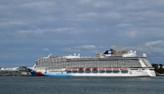 Thumbnail Image for Norwegian Breakaway oncontextmenu=