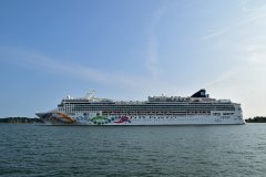 Thumbnail Image for Norwegian Pearl