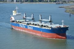 Thumbnail Image for Elizabeth River oncontextmenu=