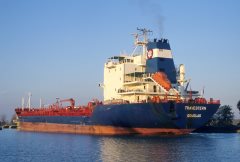 Thumbnail Image for Travestern oncontextmenu=